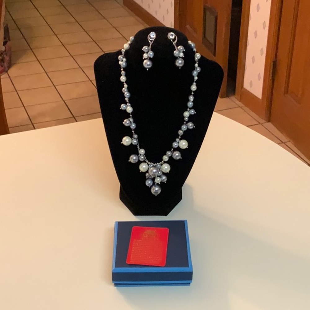 Masami Grey & White Pearl Necklace Set